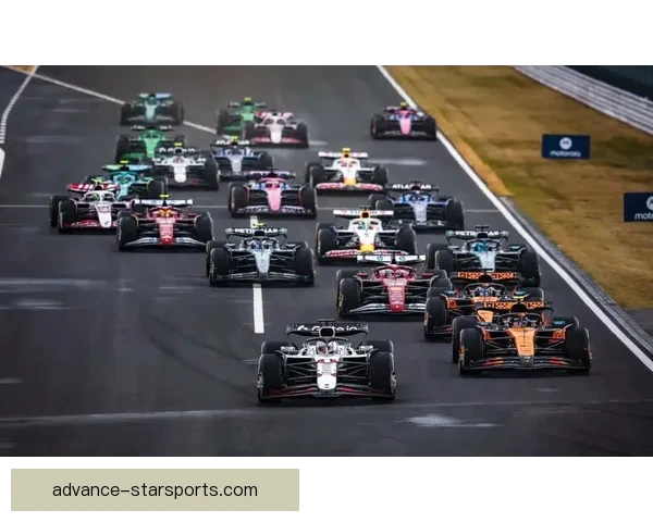 F1赛季最新动向:车手争夺激烈 技术革新与车队调整成焦点 F1赛季最新动向:车手争夺激烈 技术革新与车队调整成焦点