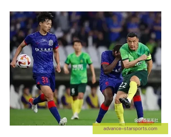 中超劲旅逆转夺冠引发球迷热议，教练战术成为焦点